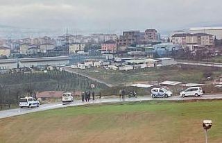 Silahla vurulan kadın kaldırıldığı hastanede...