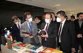 Şırnak’ta ilk kez kitap fuarı düzenlendi