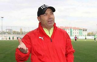 Sivas Belediyespor’da Özer Karadaş ile yollar...