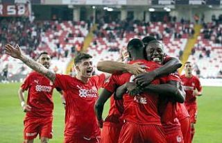 Sivasspor evinde yenilmiyor
