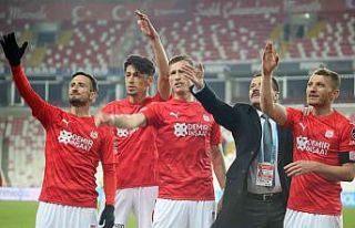 Sivasspor’dan üst üste 3. galibiyet