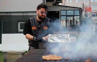 Sokak hayvanlarının görülmeye değer hamburger...