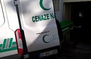 Soluk borusuna kaçan Antep fıstığı sonu oldu