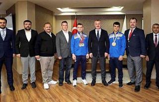 Spor camiası, Başkan Büyükakın’ı ziyaret etti