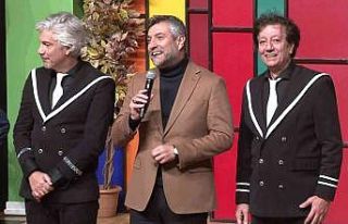 Süheyl ve Behzat Uygur kardeşler Şilelilerle buluştu