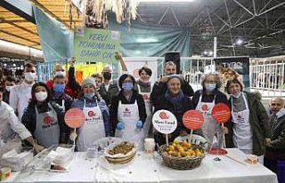 Tarhana alabilmek için birbirleriyle yarıştılar
