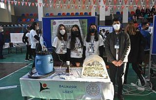 Tarihi lisede bilim fuarı