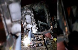 Tarım malzemeleri yandı