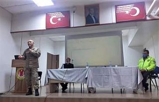 Taşımalı eğitim sürücülerine eğitim verildi