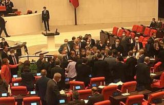 TBMM’de kadın milletvekilleri arasında tartışma