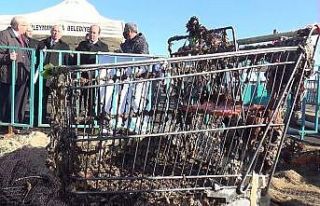 Tekirdağ’da pes dedirten görüntü: Denizden market...