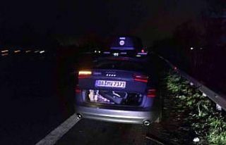 TEM’de gece yarısı korkunç kaza: Yolun karşısına...