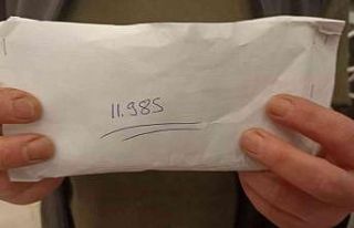 Temizlik görevlisi kadından insanlık dersi