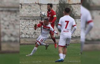 TFF 2. Lig: Turgutluspor: 1 Etimesgut Belediyespor:...