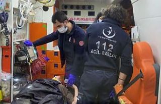 Ticari taksi ile otomobil kazaya karıştı, yaralıların...