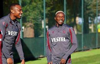 Trabzonspor’un yeni transferi Kouassi, ilk idmanına...