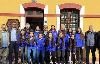 TSYD Konya kadın futbolcuları ağırladı