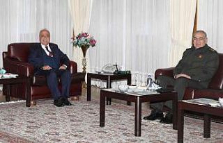 Tümgeneral Erhan Uzun, Rektör Çomaklı’nın konuğu...