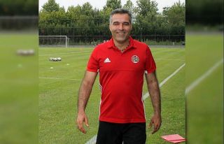 Turgutluspor ikinci yarı için taraftarını mutlu...