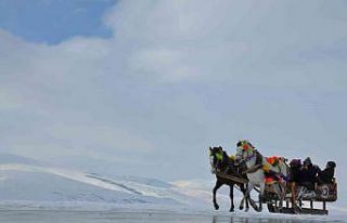 Turistik Doğu Ekspresi yolcuları Kars’ı keşfedecek