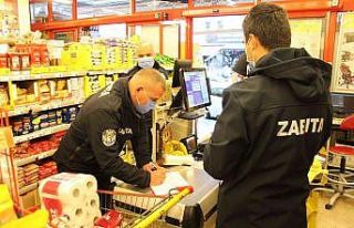 Turizm merkezi Kaş’ta zabıta ekiplerinden ‘zincir...
