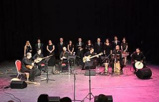 Türk Halk Müziği Korosu kulakların pasını sildi