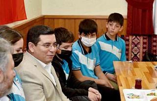 Tütüncü, SAYAD’ın misafiri çocuklarla buluştu