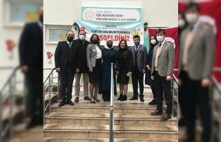 Uğur’dan fuar ziyareti
