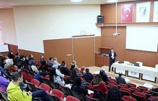 Üniversitede “Altın Oran ve Leonardo Fibonacci”...