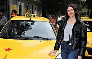 Üniversiteli Dilara, babasının sahibi olduğu taksinin...