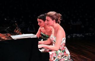 Ünlü piyanistlerden Aşık Veysel türküsü