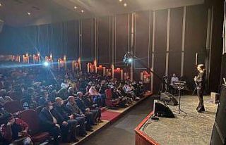 Ünlü sanatçı Aysel Yakupoğlu, Zonguldak’ta...