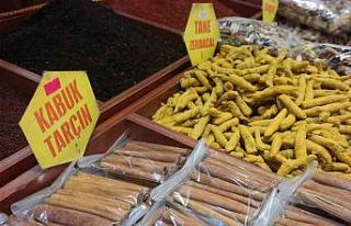 Ürünlerinin yüzde 60’ı ithal olan aktarlarda...