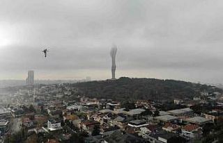 Üsküdar Çamlıca Kulesi sise büründü