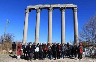 Uzuncaburç Antik Kenti’ne tarihi ve kültürel...