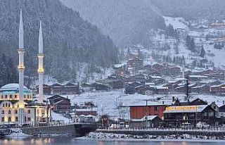 Uzungöl yılbaşı tatilcilerini bekliyor