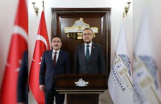 Vali Çiçek, Büyükelçi Bodnar’a kentin ekonomik...