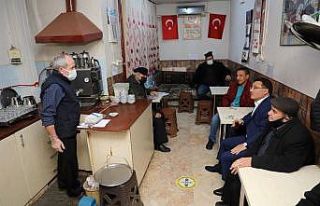 Vali Çiçek esnafı dinledi