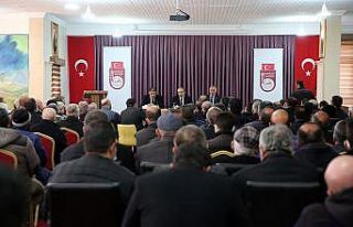 Vali Epcim, muhtarlarla bir araya geldi