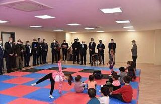 Vali Karadeniz: "Değerli zamanlar projesi öğrencilere...