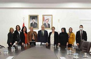 Vali Mustafa Tutulmaz, kadın muhtarları ağırladı