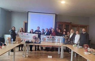 Vali Şenol Engin İlkokulu ekibi Brüksel’e gitti