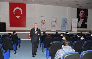 Vali Yazıcı: “12 yaş üstü gençlerimizi aşı...