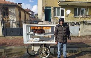 Vicdansızlar seyyar satıcının tatlılarını çaldı