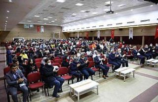 Yahya Kemal Beyatlı eserleriyle anıldı