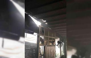 Yangın iş yerini kullanılmaz hale geldi