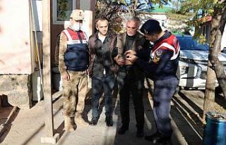 Yaralı bulunan keklik tedavi altına alındı