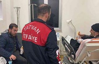 Yaralılara Tatvan Belediyesinden yemek ikramı