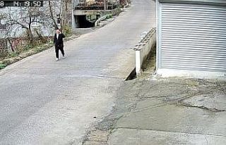 Yaşlı çifti "hakkınızda dolandırıcılıktan...