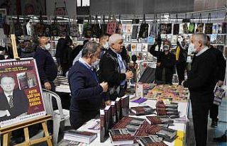 Yerel yazarlar: ‘’Belediye başkanına minnettarız’’